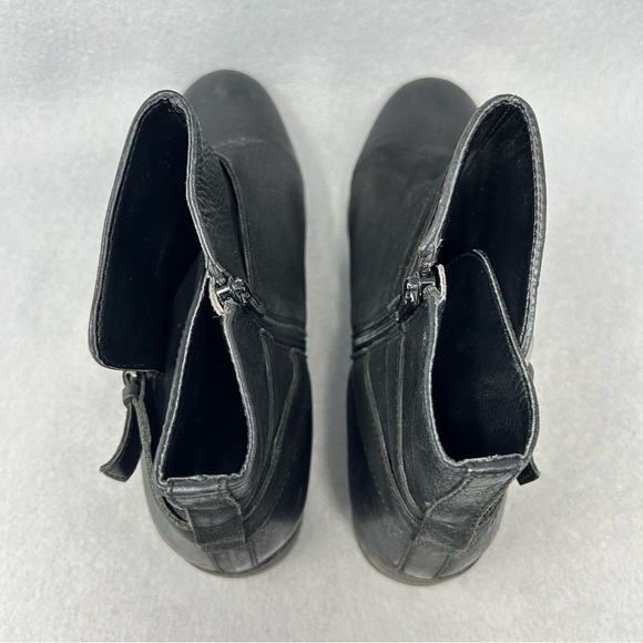 BDG Urban Outfitters Black Leather Ankle Booties Women's Size EU 39 - Picture 6 of 13